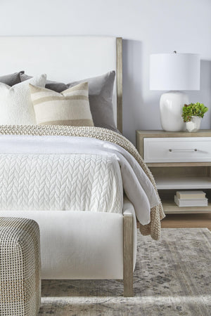 Emmett Standard King Bed