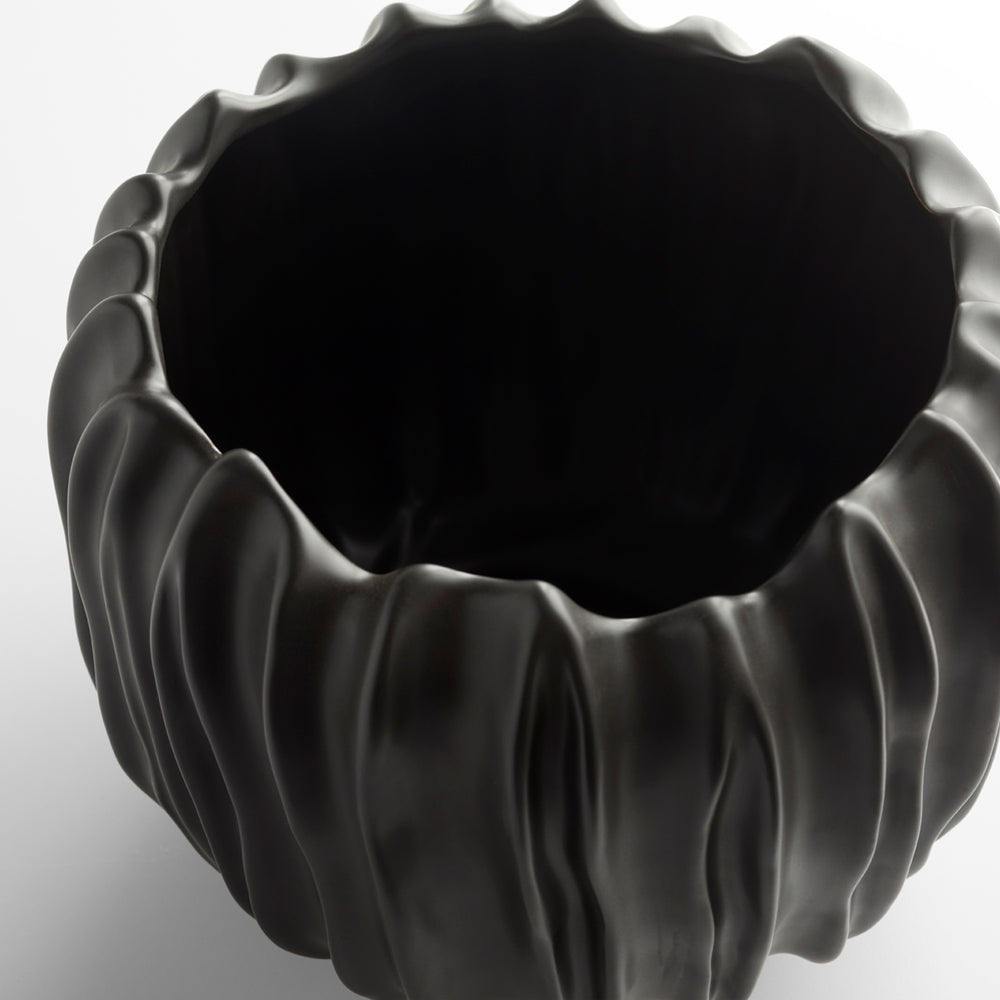 Abyssus Vase | Black - Small