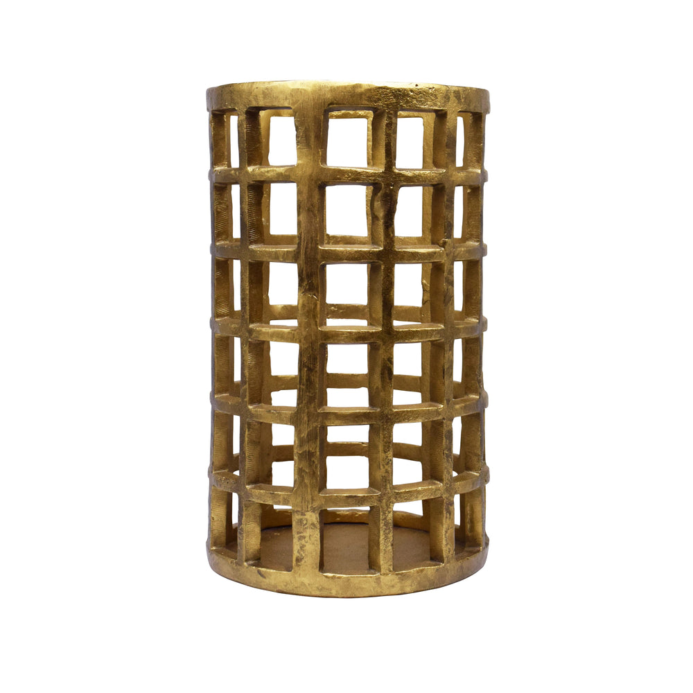 MEDIUM PILLAR CANDLE HOLDER IN BRASS FINISH