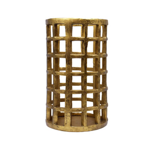 MEDIUM PILLAR CANDLE HOLDER IN BRASS FINISH