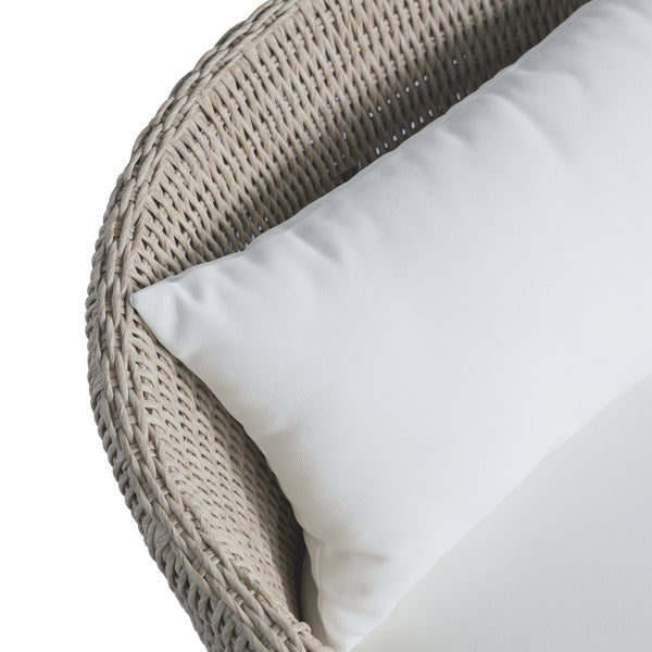 Fae Outdoor Chair in Vintage White'