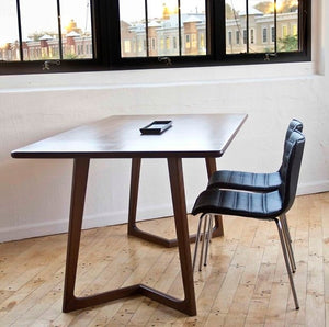 bowery chair in leather