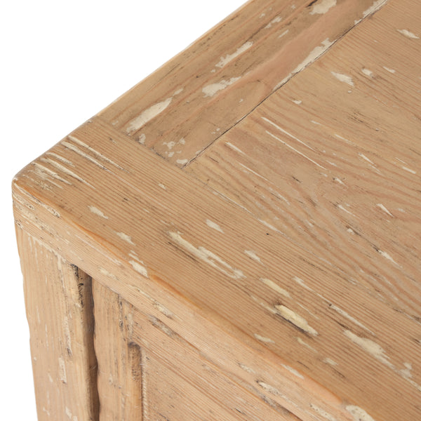 Gaines Media Console In Aged Light Pine