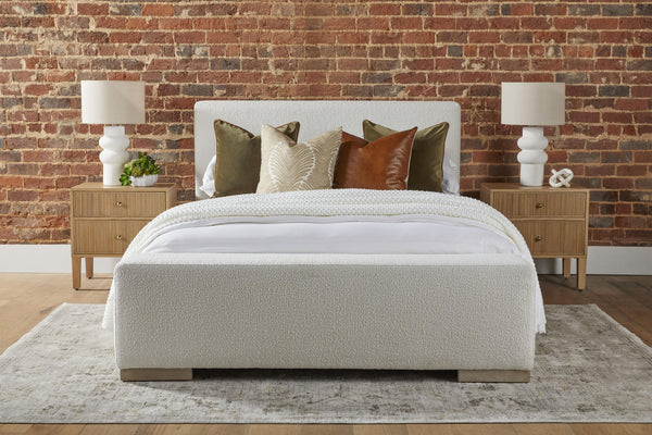 Warren Queen Bed