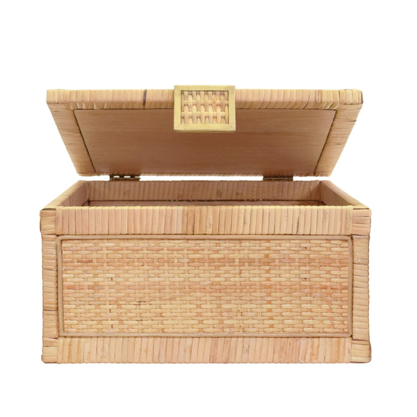 LARGE NATURAL RATTAN DECORATIVE BOX WITH BRASS FOOT CAPS