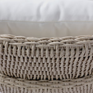 Fae Outdoor Chair in Vintage White'