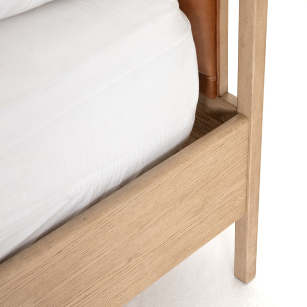Rosedale Bed In Yucca Oak Veneer In Queen