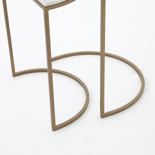 Rand Nesting Tables