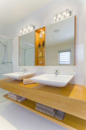 Zephyr 3 Light Vanity  in Chrome Finish