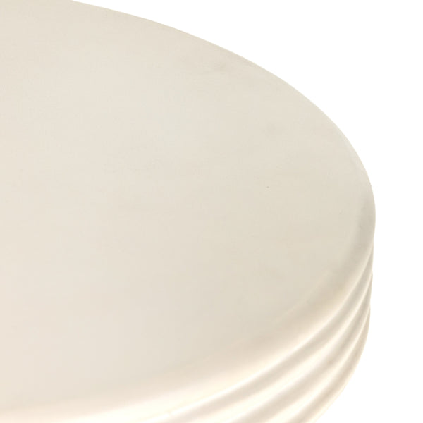 Grecia Outdoor End Table In Large In White