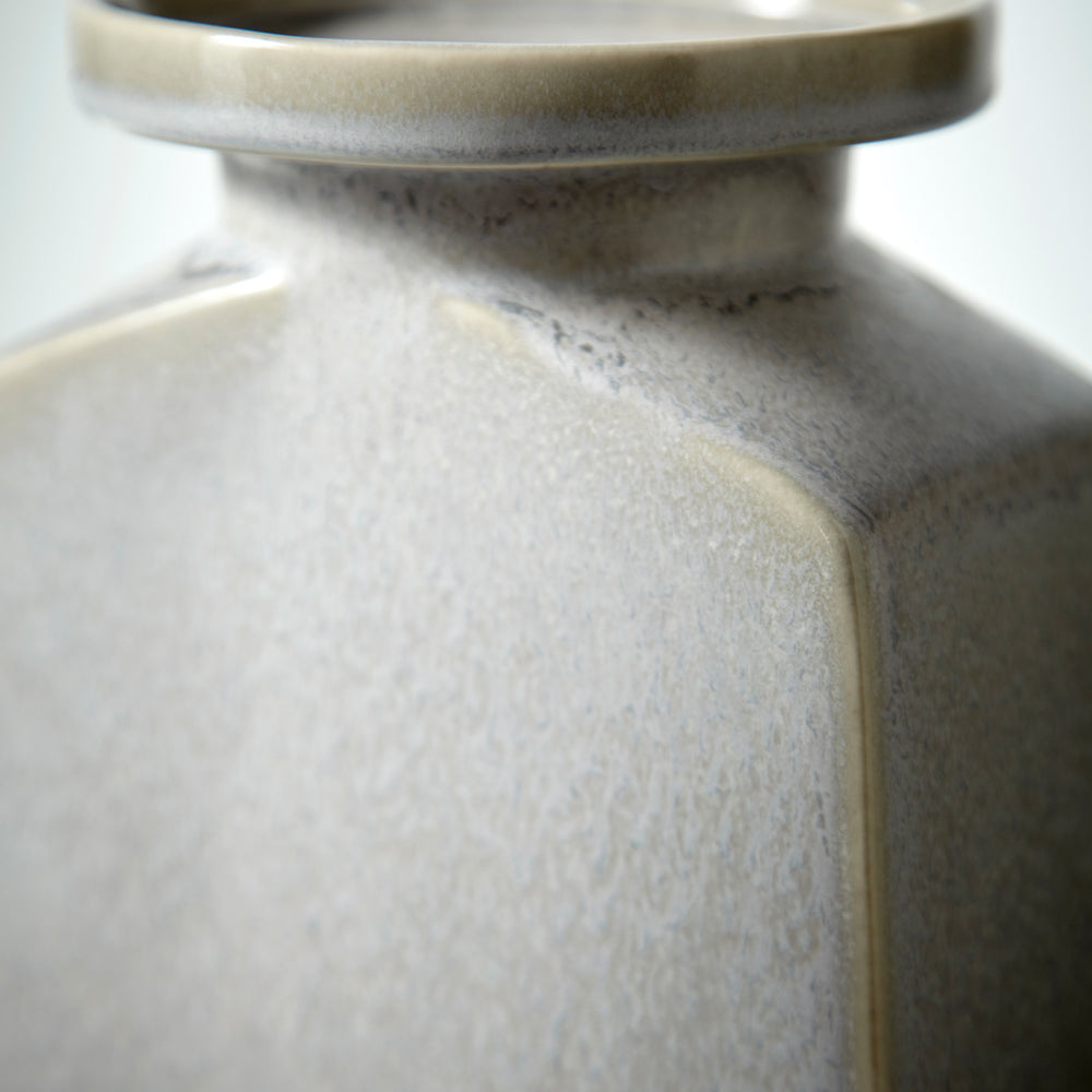 Santorini Vase in Oyster Silver