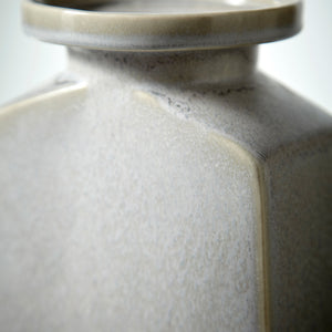 Santorini Vase in Oyster Silver