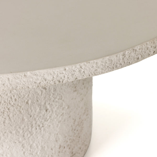 Otero Round Outdoor Dining Tbl 60 In White