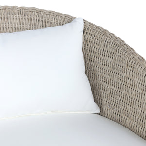 Fae Outdoor Chair in Vintage White'