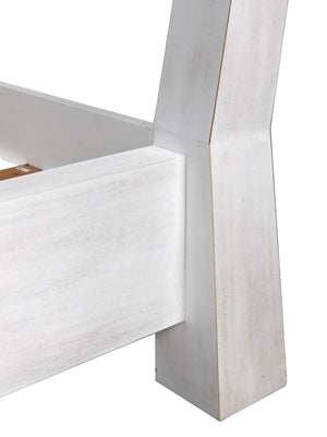 Patras Queen Bed in White Wash Mahogany