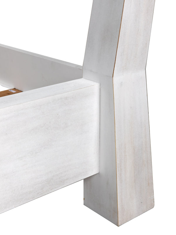 Patras Queen Bed in White Wash Mahogany