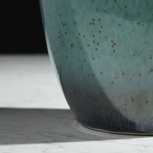 Native Gloss Vase in Turquoise Glaze