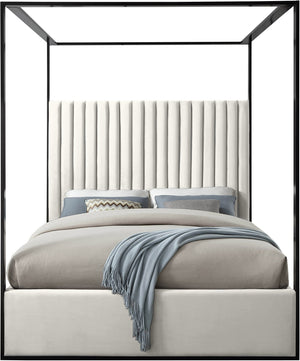 Daniel Queen Bed In Cream Velvet