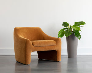 NEVAEH LOUNGE CHAIR - DANNY AMBER