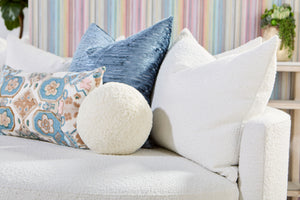 Lourne Grand Swivel Sofa Chair