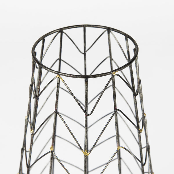 Petiole I Small Gold Toned Metal Table Candle Holder