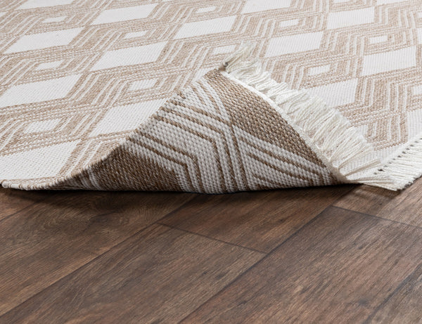 Indoor/Outdoor Banning Rug Sand 5'x8'
