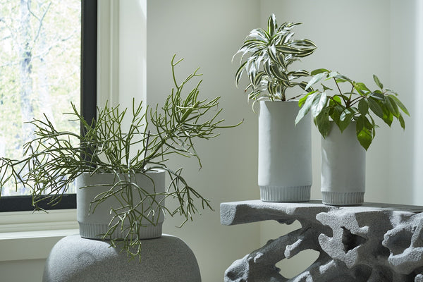 Harvest Planter, Smallall, Light Gray