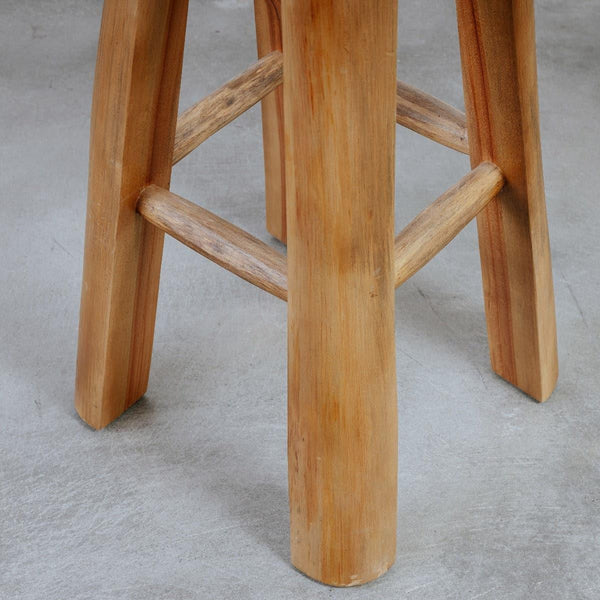 Jacinto Stool