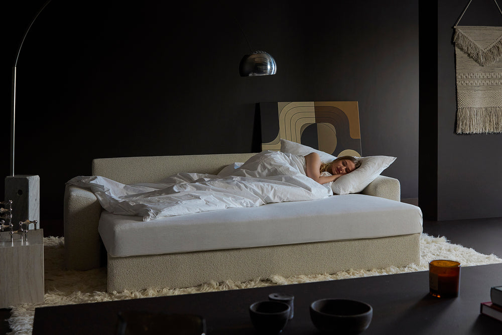VILANDER SOFA BED, CUSHION ARMS, 57"X79"