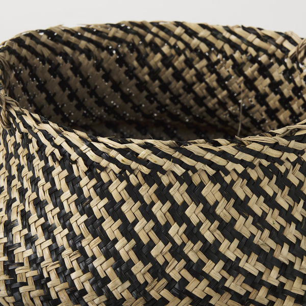 Gaia  17.7L x 17.7W x 20.5H Set of 3 Light and Dark Brown Cross Patterend Belly Seagrass Basket