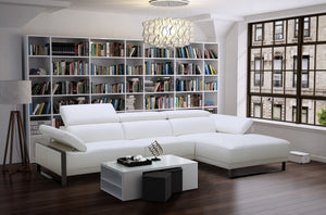 Quinn Sectional in Right Hand Facing
