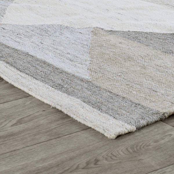 Indoor/Outdoor Canyon Rug 5'x8' - Geometric Gray Multi