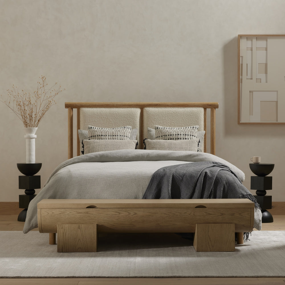 Montana Bed In Altro Snow In Queen