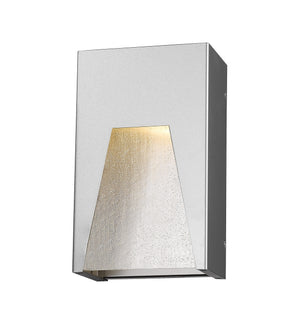 Millenial 1 Light Outdoor Wall Light in Silver Finish