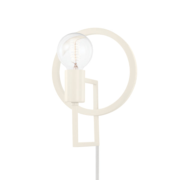 Tory Plug-in Sconce
