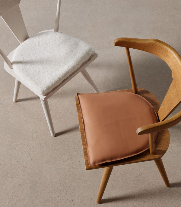 LEWIS & RIPLEY SEAT CUSHIONS IN WHISKEY SADDLE