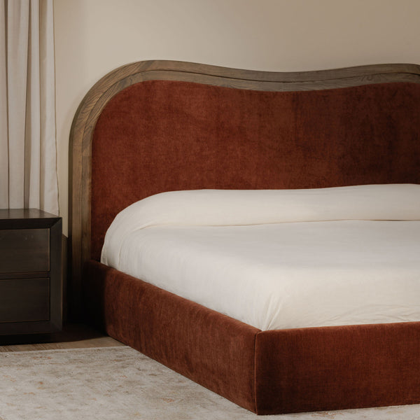 Moe's Camilla Queen Bed in Chestnut Finish