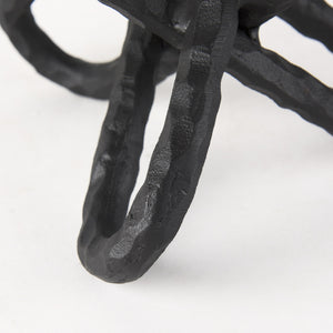 Wilhelm II (Large) 10L x 10W Black Metal Link Decor Object