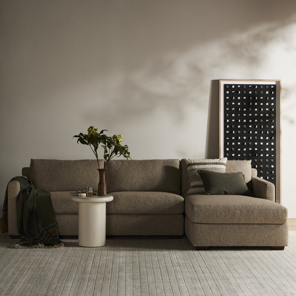 Hampton 2Pc Sec W/Raf Chs In Delta Sand