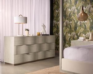 HOYOS DRESSER