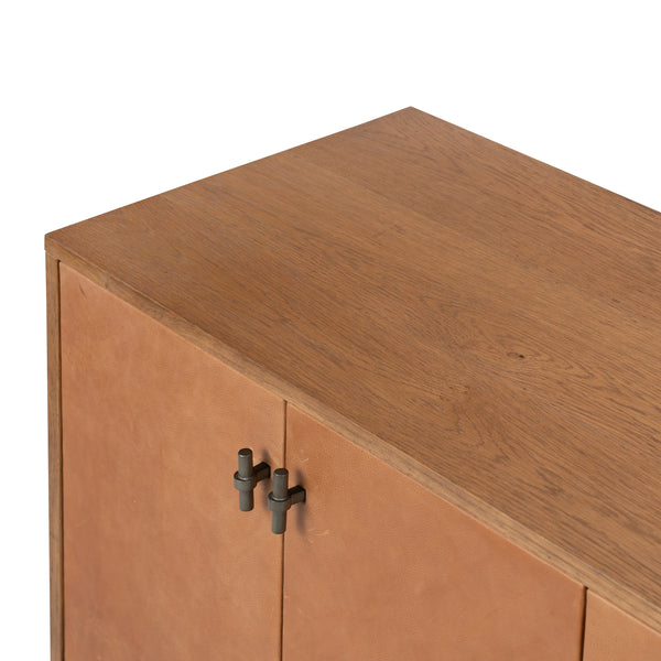Posada Media Console In Amber Oak