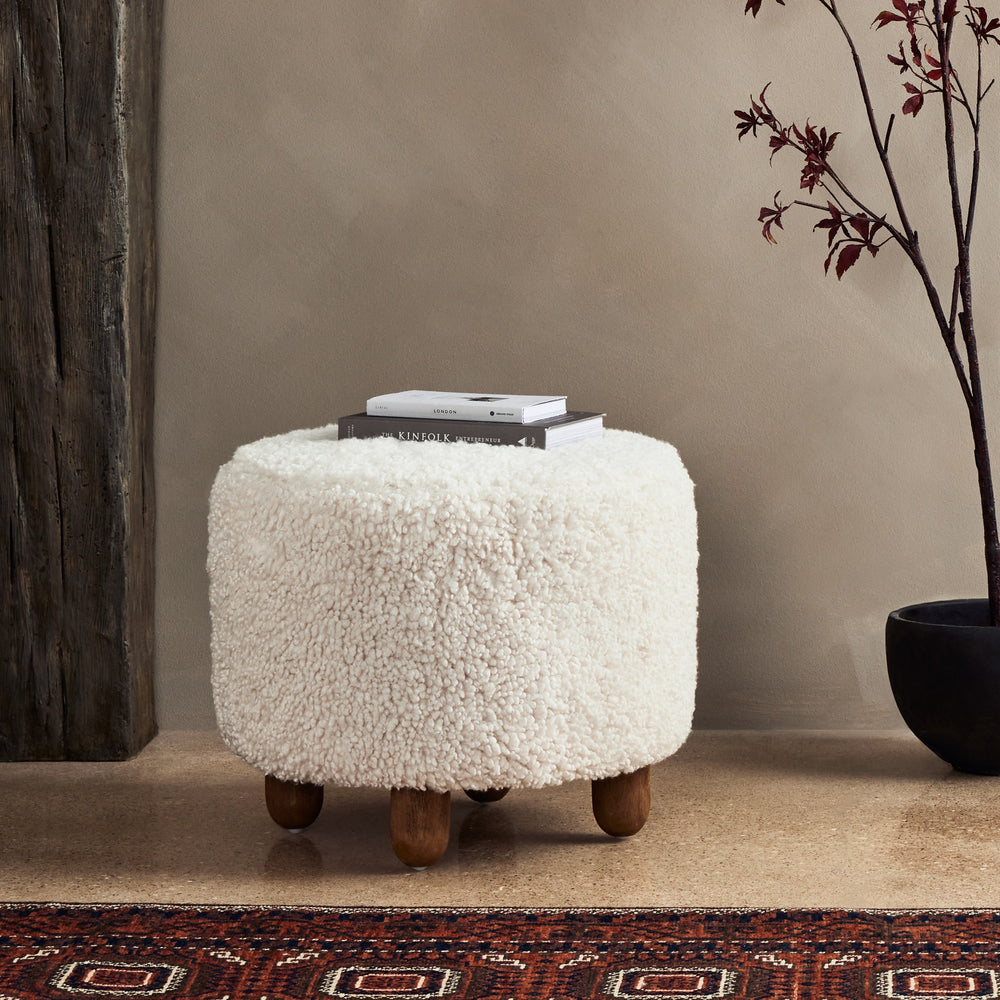 Aniston Ottoman In 21" In Andes Natural
