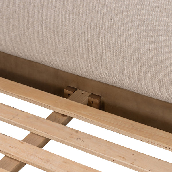 Roark Bed In Essence Natural In Queen