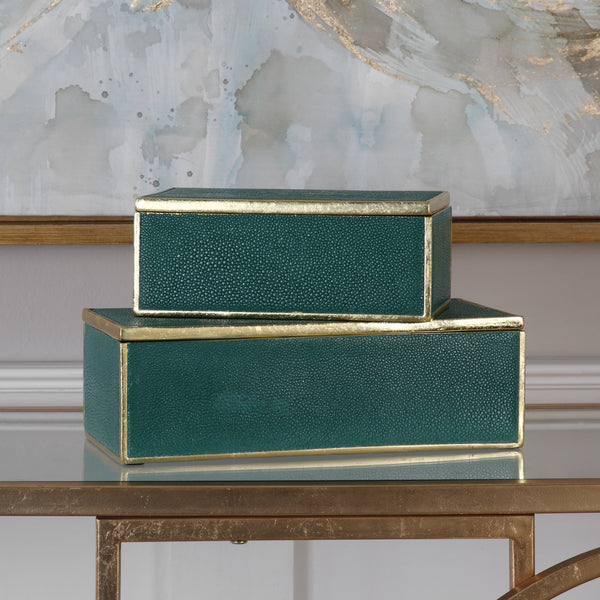 Karis Boxes