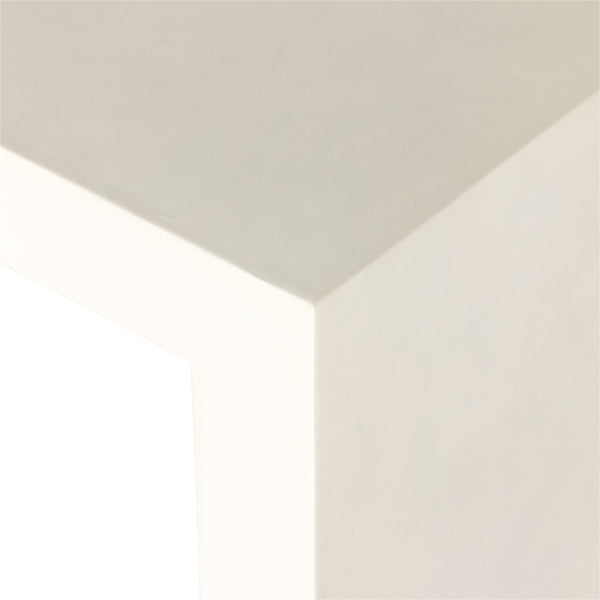 Parish Outdoor End Table In White Concrete