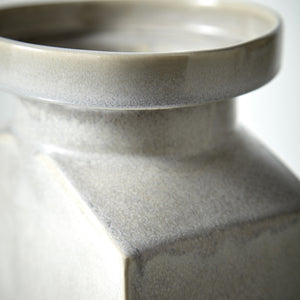 Santorini Vase in Oyster Silver