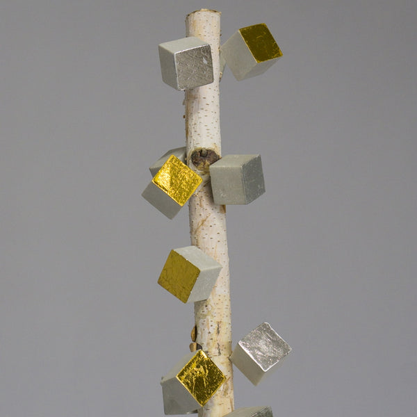 Birch Pole with Cube Pivot Wall Play