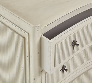 Reeded Chest of Drawers