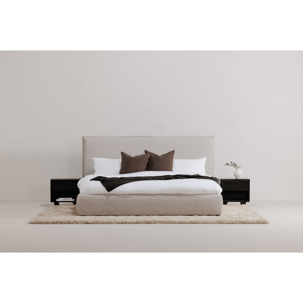 Moe's Luzon King Bed in Light Grey Linen