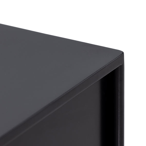 Soto 8 Drawer Dresser In Black